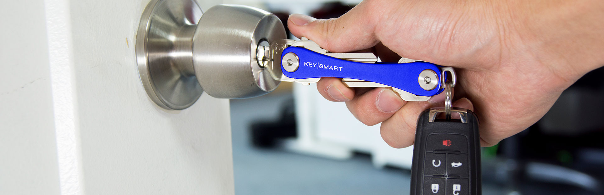 KeySmart Compact Keyholder